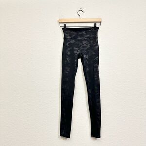 SPANX Faux Leather Camo Leggings in Matte Black Camo